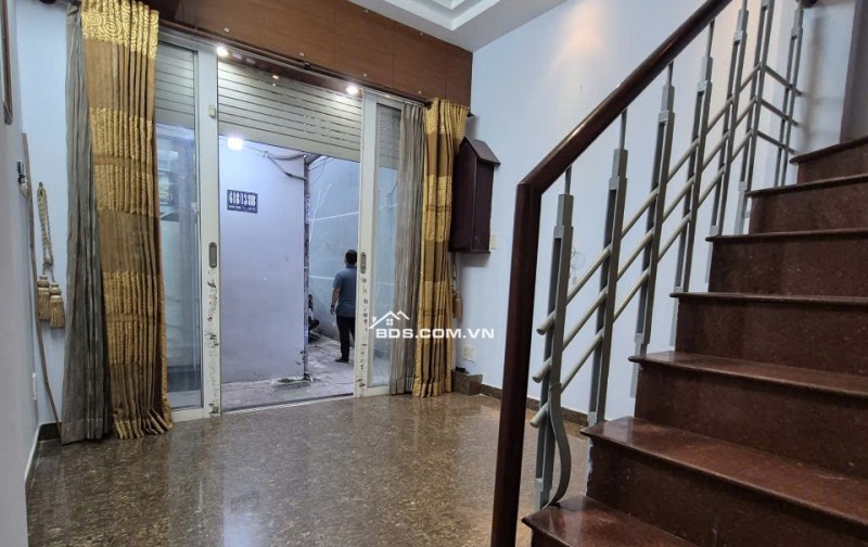 CoopMart Quang Trung - 4 tầng BTCT hoàn công - 4 PN + sân thượng - 3 tỷ 4